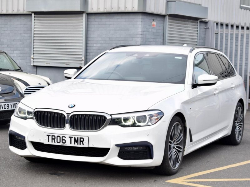 BMW 5 SERIES