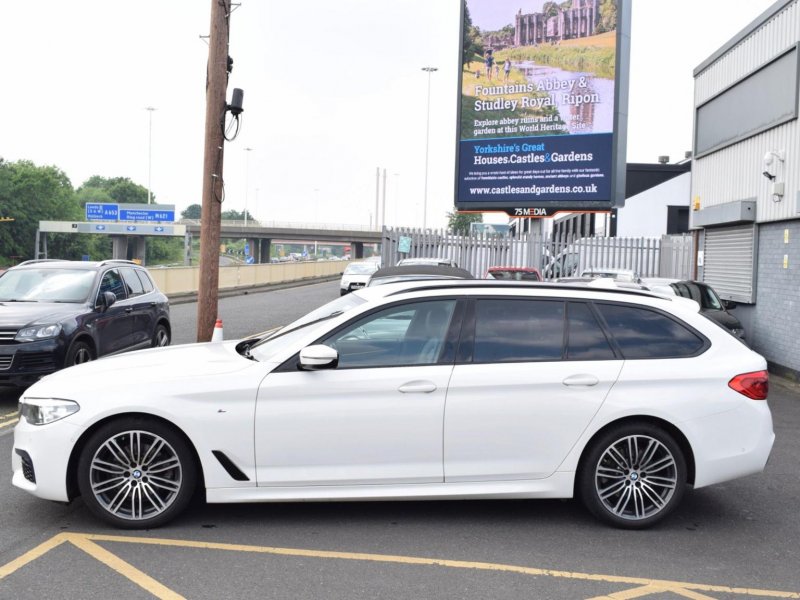 BMW 5 SERIES