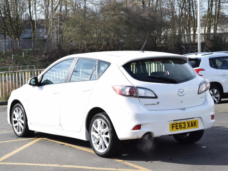 MAZDA MAZDA3