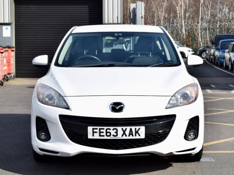 MAZDA MAZDA3