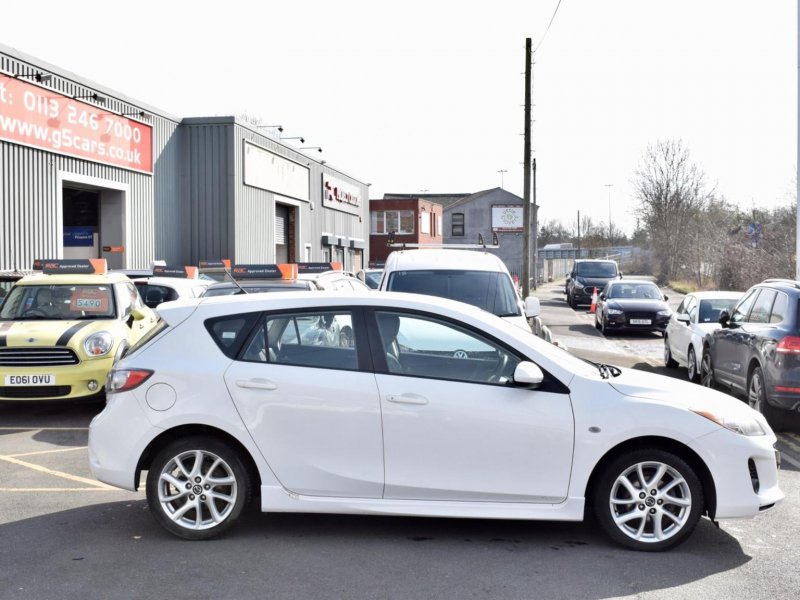 MAZDA MAZDA3