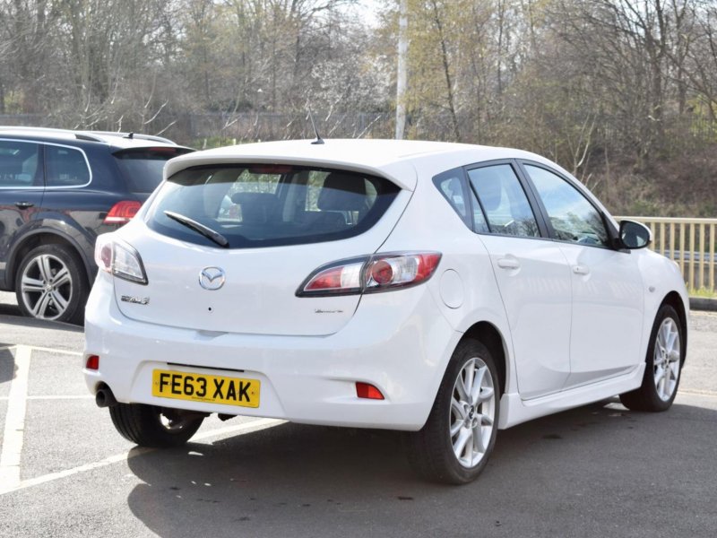 MAZDA MAZDA3